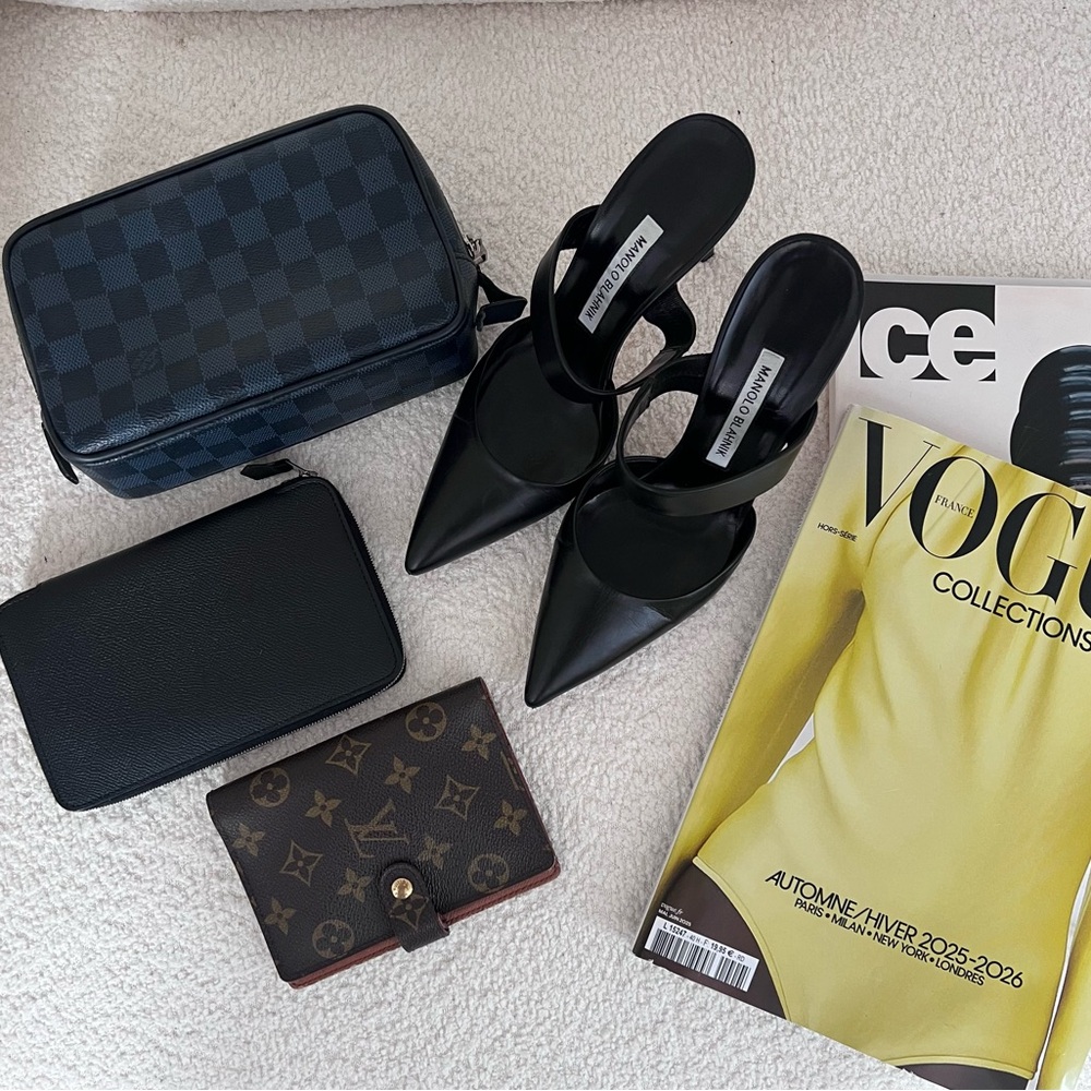 NEW AUTHENTIC LUXURY LISTINGS - guaranteed authentic shoes, bags and wallets ❤️